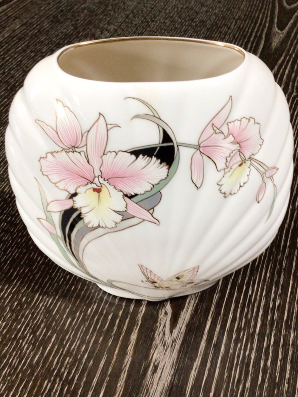 Vintage Fine China of Japan Iris Butterly Porcelain Vase